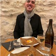 Enseignant natif travaillant chez l'Éducation Nationale donne des cours particuliers ou en petits groupes